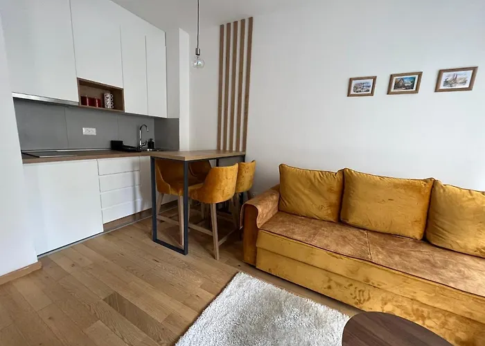 公寓 Gnezdo - Titova